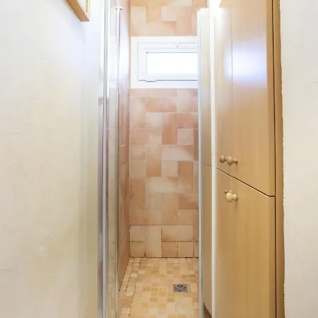 מלון Studio La Galiote-1 By Interhome